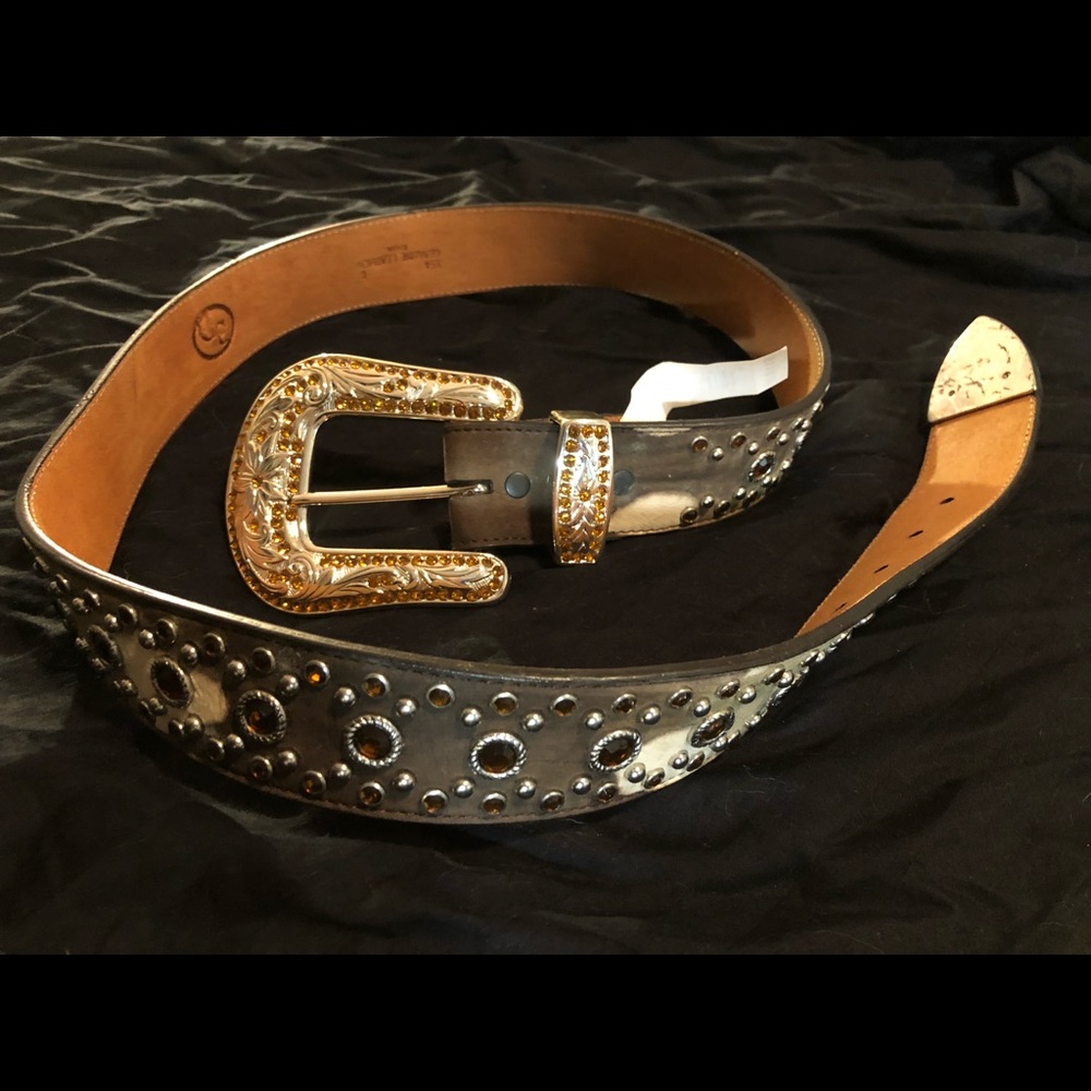 Angel Ranch Camo Rhinestone Leather Belt - Picture 4 of 8
